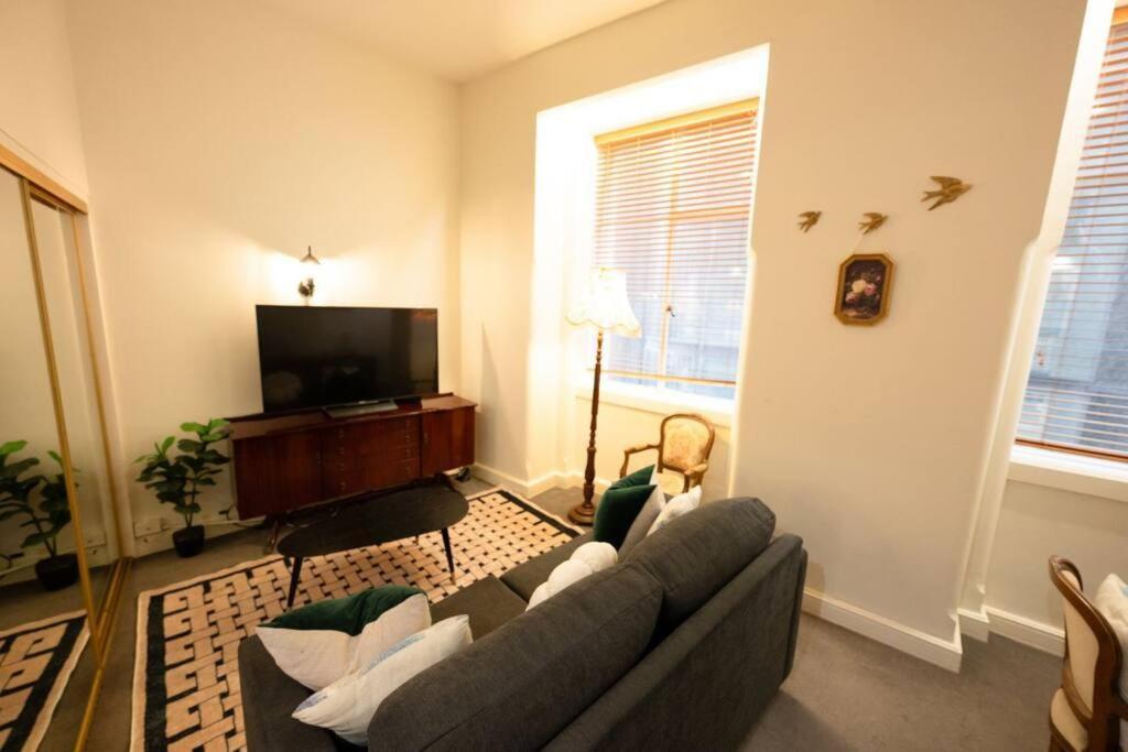 Vintage Charm In The Heart Of Cbd Close To The Opera House Apartment *