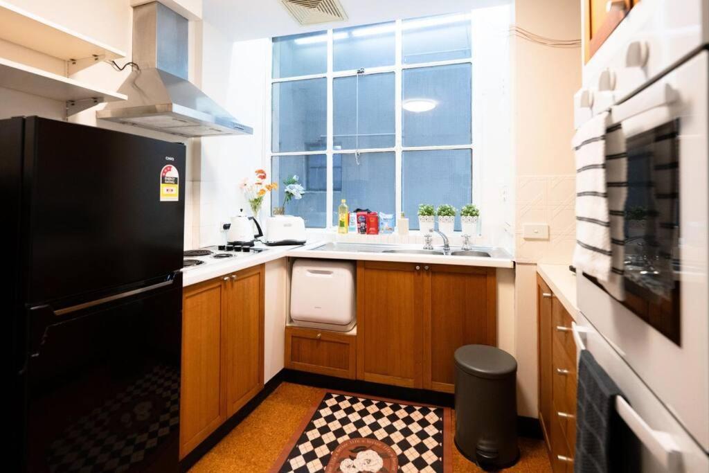 Apartment Vintage Charm In The Heart Of Cbd Close To The Opera House Sydney